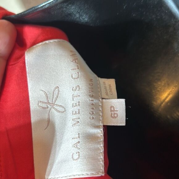 Gal meets glam Regina dress cherry red cap sleeve 6 petite - Picture 8 of 10